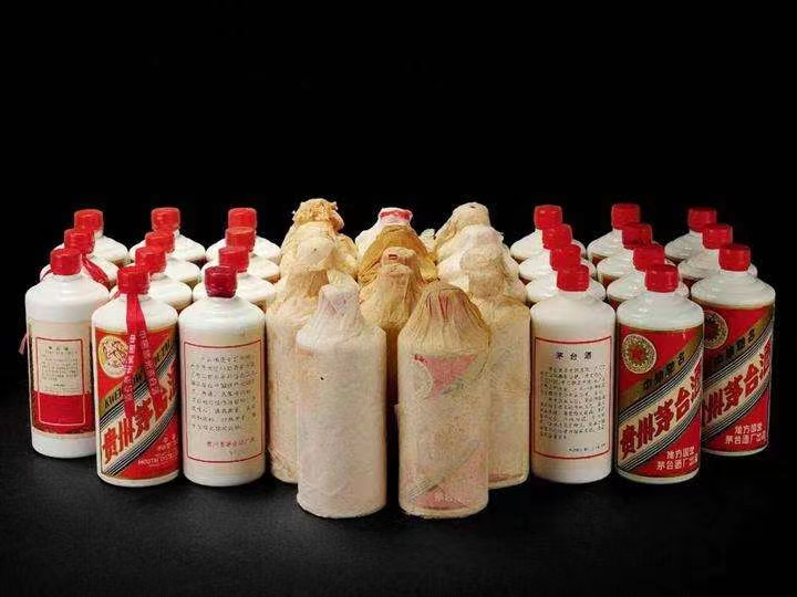 长垣日照岚山回收酒价格哪里回收(附近上门回收茅台酒）?